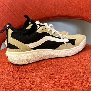 Vans Ultra Range